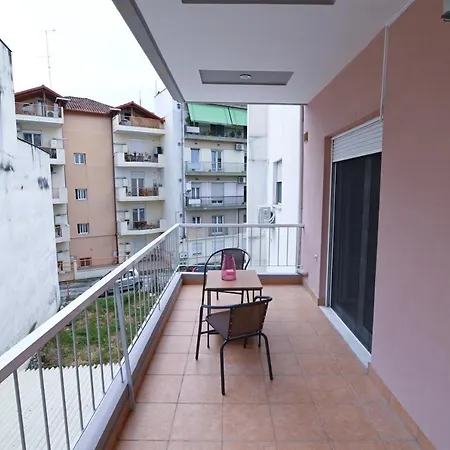 Apartmán The Whole Packet B1 Center With Parking Larissa Exteriér fotografie